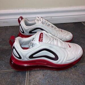 Women’s nike air max 720